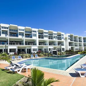 Aparthotel Beachside Magnetic Harbour ****