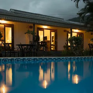 Hotel Chez Plume ****